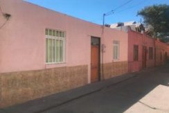 Amplia Casa, Sector Centro, Pasaje Sokol, Calama.